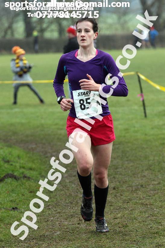 Senior and veteran womens 2018 Durham Cathedral Cross Country Relay. Photo:  David T. Hewitson/Sports for All Pics